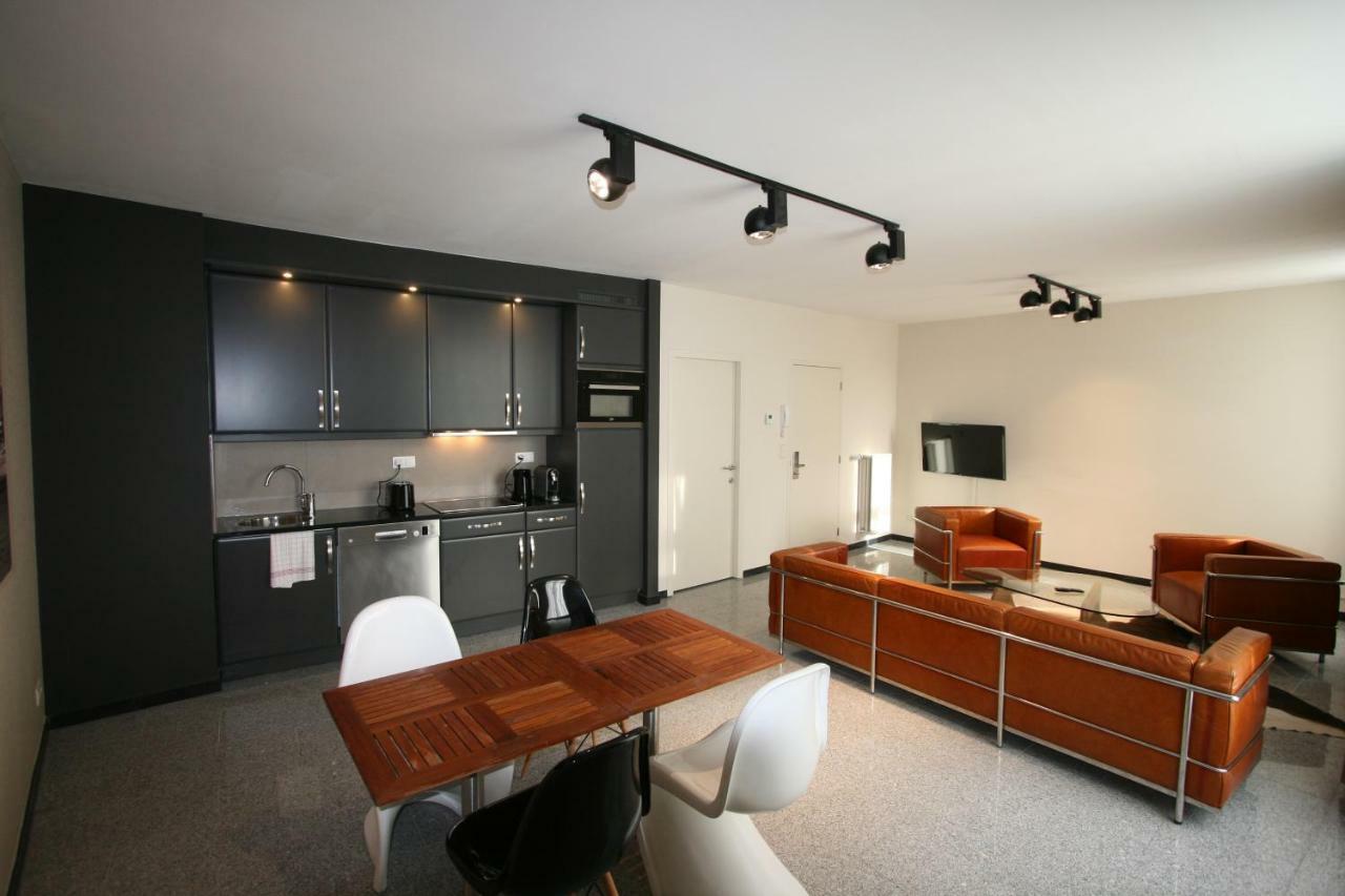 Amosa Liege City Centre Apart Regence 17 Экстерьер фото